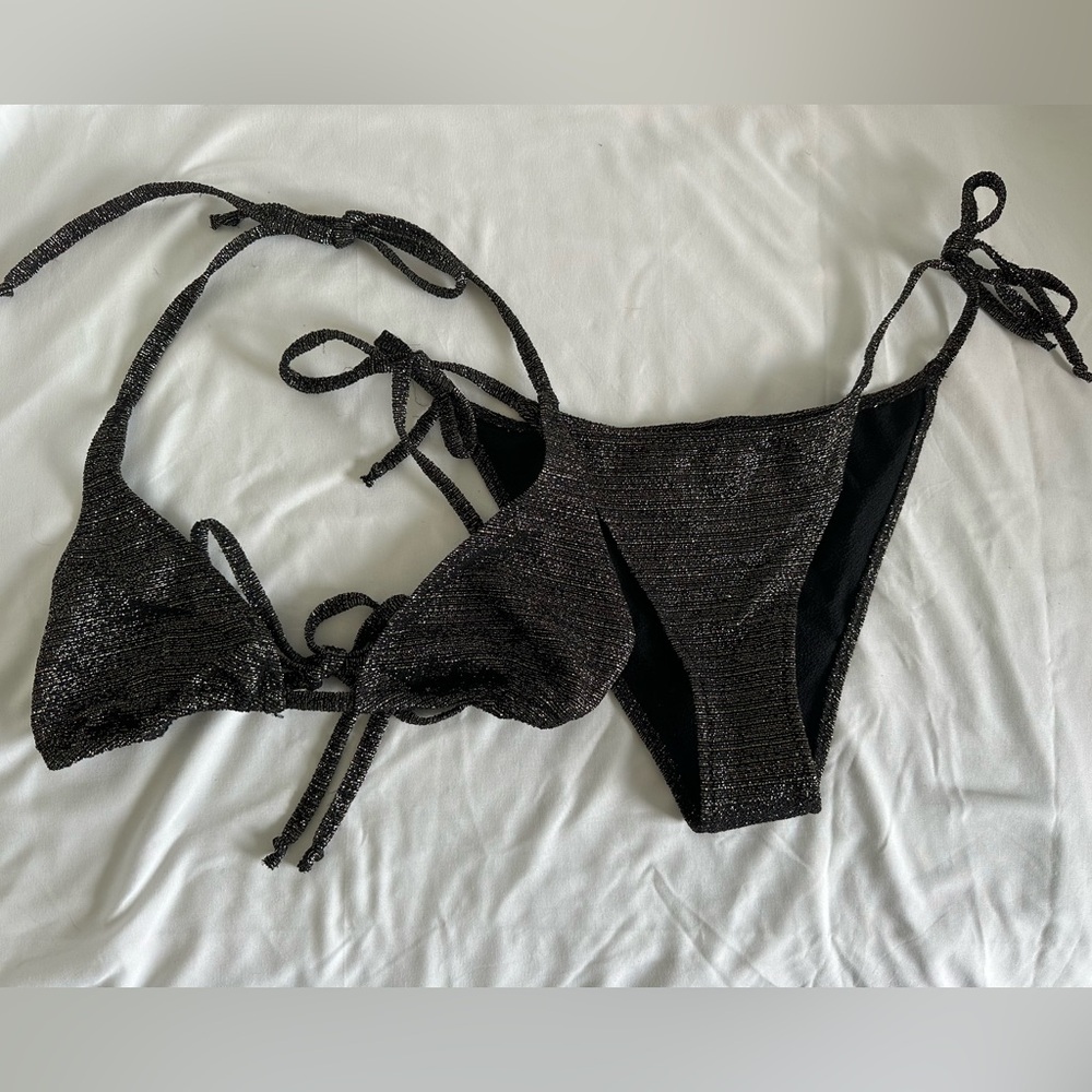Lisa Marie Fernandez bikini set